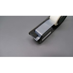 Cleaning station for manual handling